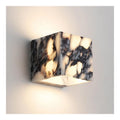 Applique murale Noir et Blanc a presence elegante et lumiere agreable 5 W 3000 K