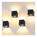 Luminaire Noir et Blanc a silhouette graphique de type applique murale 12W IP65 3000K